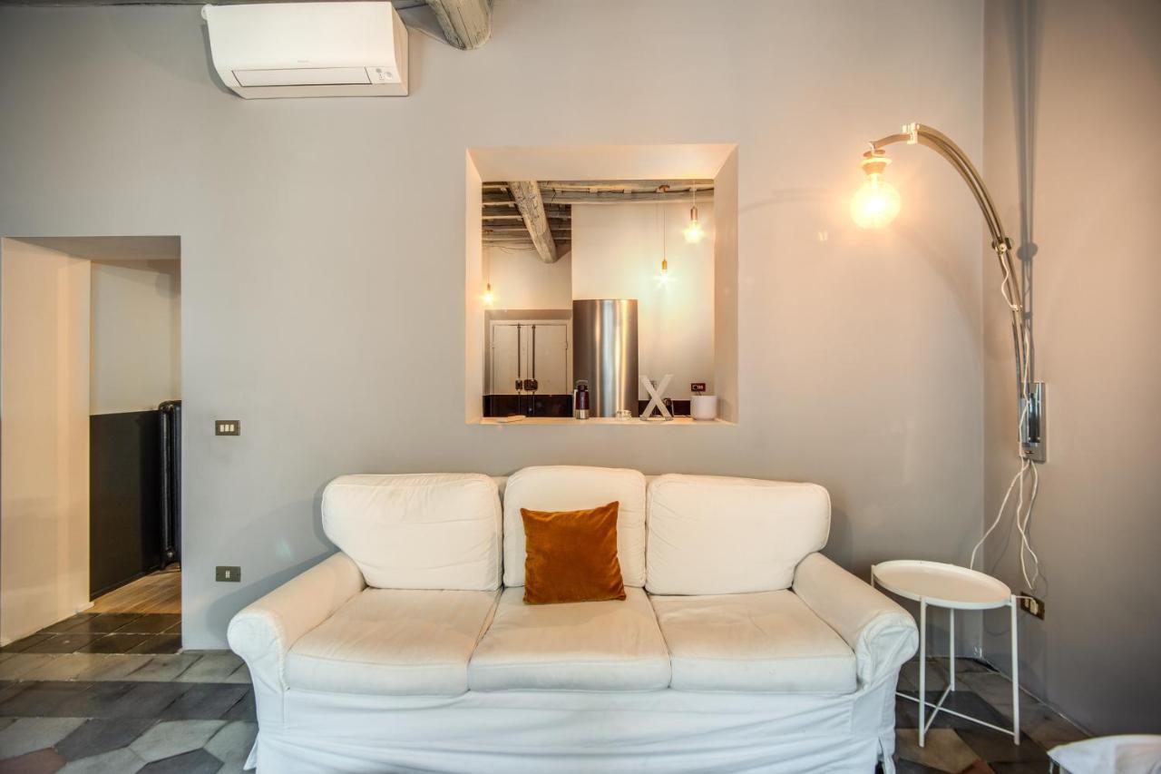 Stylish And Spacious Apartment Next To The Colosseum Рим Екстериор снимка