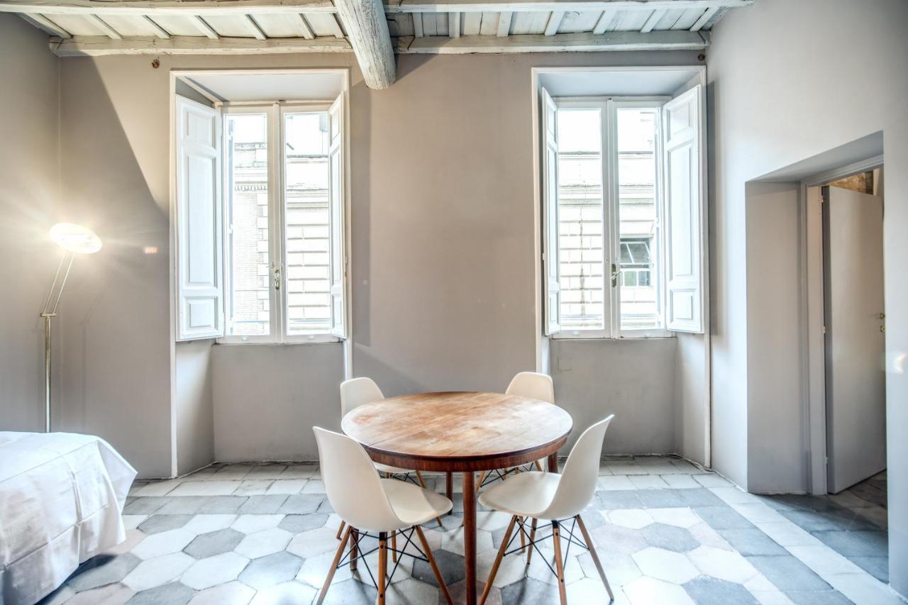 Stylish And Spacious Apartment Next To The Colosseum Рим Екстериор снимка